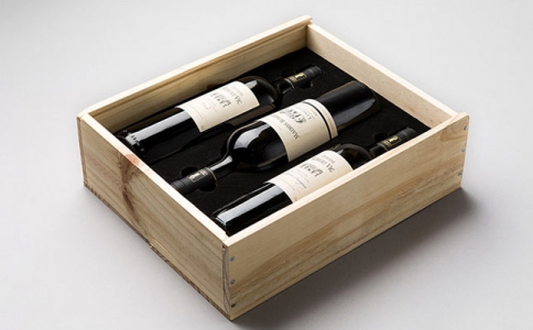 重慶紅酒包裝設(shè)計(jì)紅酒皮盒木盒禮盒包裝批發(fā)市場(chǎng)